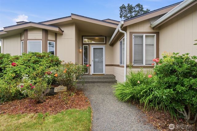 8018 18th Lane SE, Lacey, WA 98503