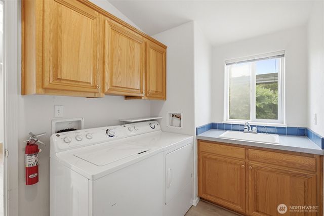 8018 18th Lane SE, Lacey, WA 98503