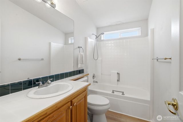 8018 18th Lane SE, Lacey, WA 98503