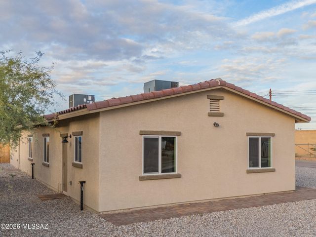 1520 E 27th Street, Tucson, AZ 85713