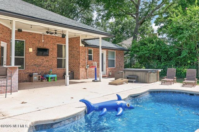 385 LOLLY Lane, St. Johns, FL 32259