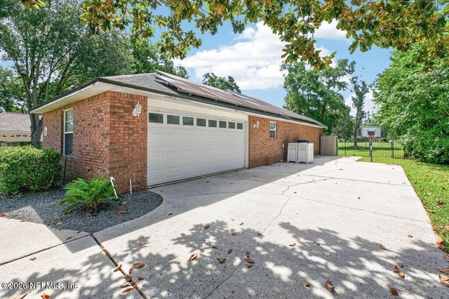 385 LOLLY Lane, St. Johns, FL 32259