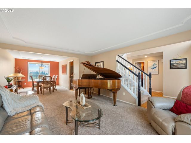 4244 M Loop, Washougal, WA 98671