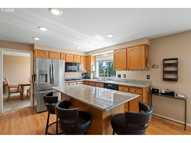 4244 M Loop, Washougal, WA 98671