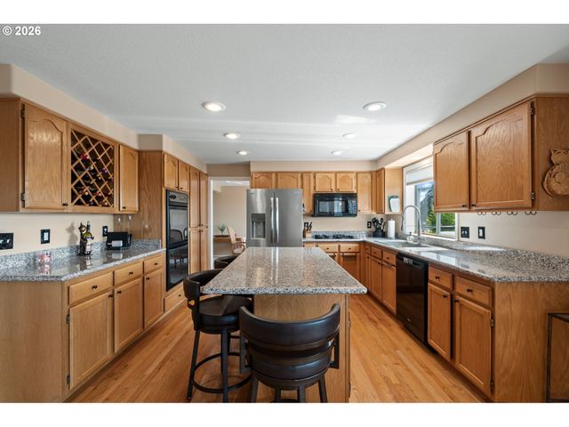 4244 M Loop, Washougal, WA 98671
