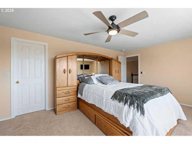 4244 M Loop, Washougal, WA 98671