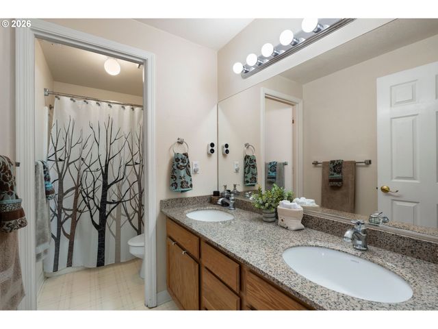 4244 M Loop, Washougal, WA 98671