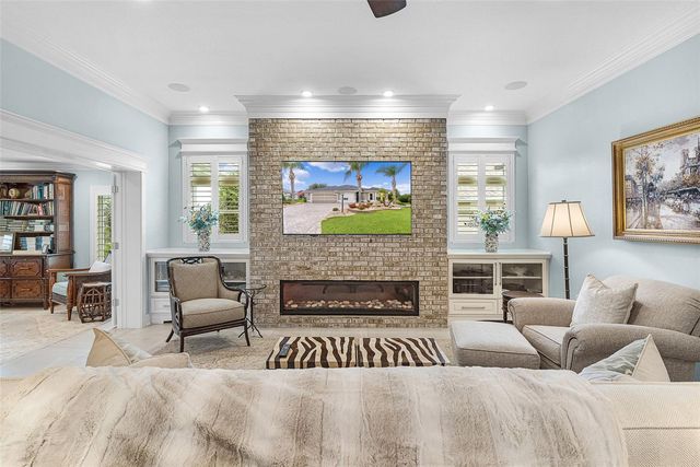 3560 WORTH CIRCLE, The Villages, FL 32162