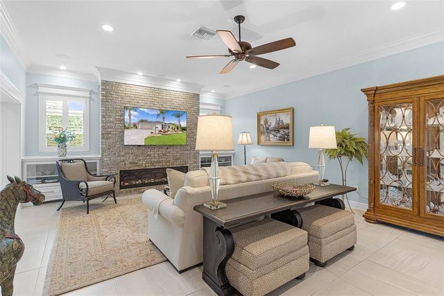 3560 WORTH CIRCLE, The Villages, FL 32162