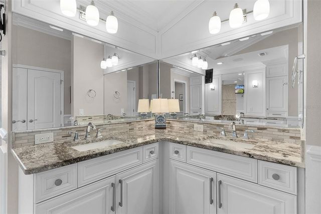 3560 WORTH CIRCLE, The Villages, FL 32162