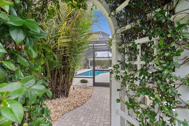 3560 WORTH CIRCLE, The Villages, FL 32162