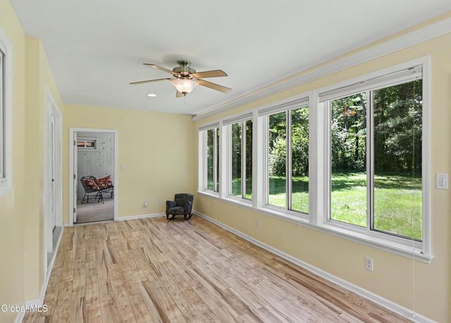 1 Linda Lane, Colonie, NY 12309