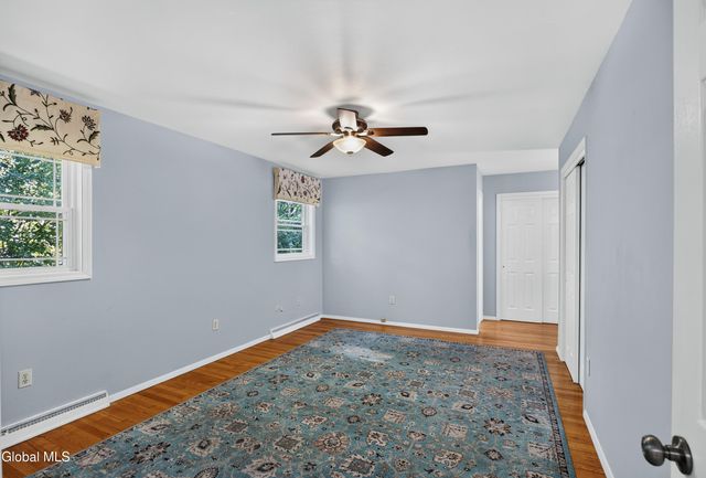 1 Linda Lane, Colonie, NY 12309