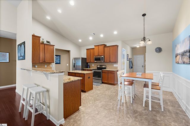 200 Marehaven Court, Piedmont, SC 29673