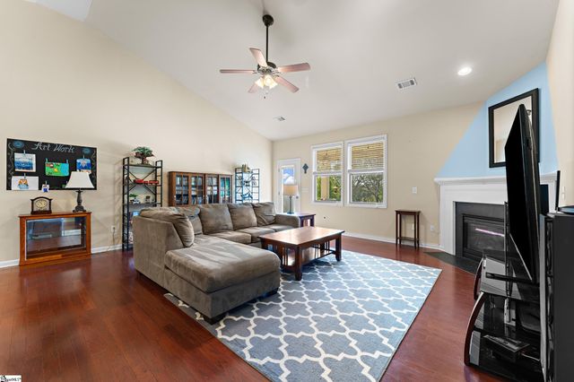 200 Marehaven Court, Piedmont, SC 29673