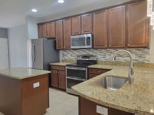 5525 WHITE MARLIN COURT, New Port Richey, FL 34652