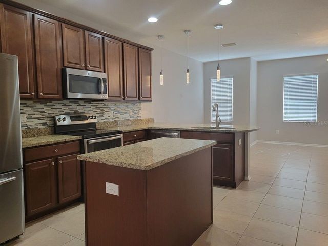 5525 WHITE MARLIN COURT, New Port Richey, FL 34652