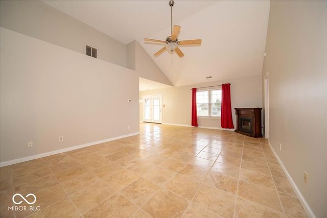 409 Paris Drive, Franklin, IN 46131