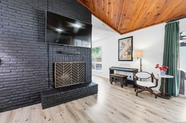 2419 Rockaway, San Antonio, TX 78232