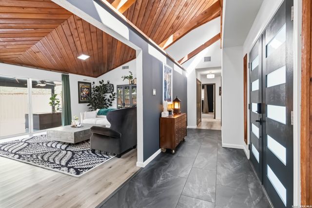 2419 Rockaway, San Antonio, TX 78232