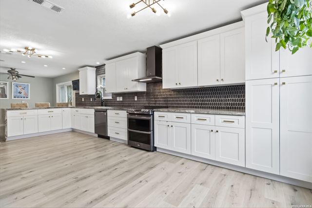 2419 Rockaway, San Antonio, TX 78232