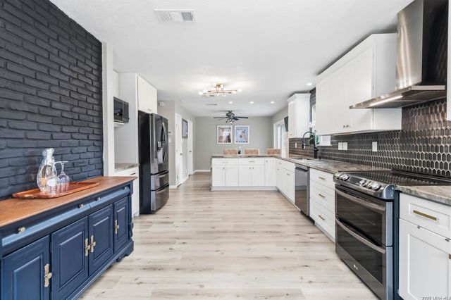 2419 Rockaway, San Antonio, TX 78232