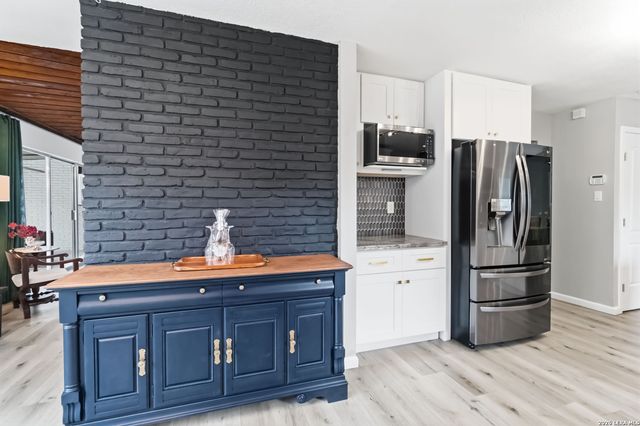 2419 Rockaway, San Antonio, TX 78232