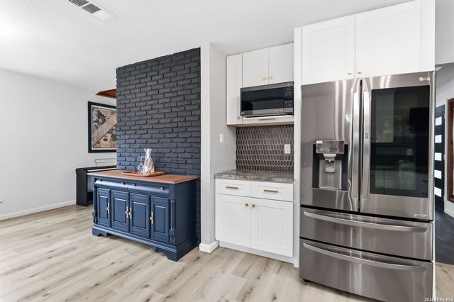 2419 Rockaway, San Antonio, TX 78232