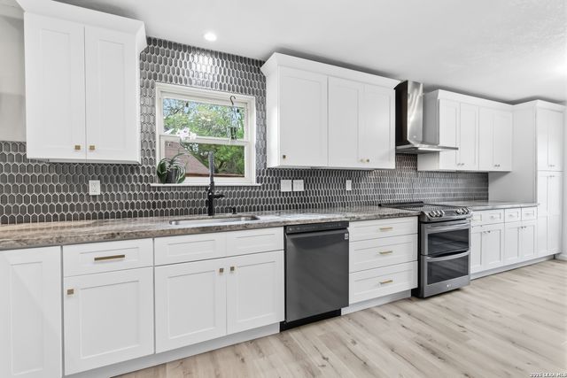 2419 Rockaway, San Antonio, TX 78232