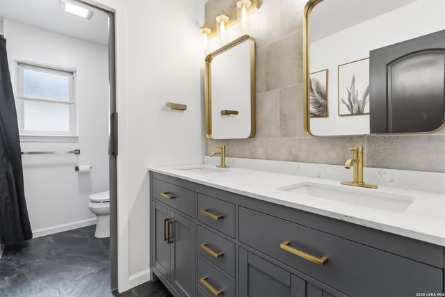 2419 Rockaway, San Antonio, TX 78232