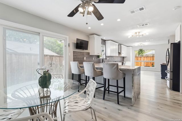 2419 Rockaway, San Antonio, TX 78232