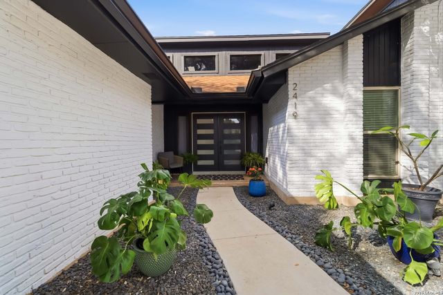 2419 Rockaway, San Antonio, TX 78232