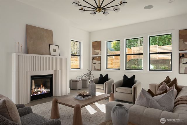 2309 103rd Avenue NE, Bellevue, WA 98004