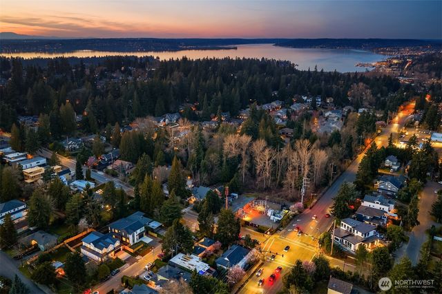 2309 103rd Avenue NE, Bellevue, WA 98004