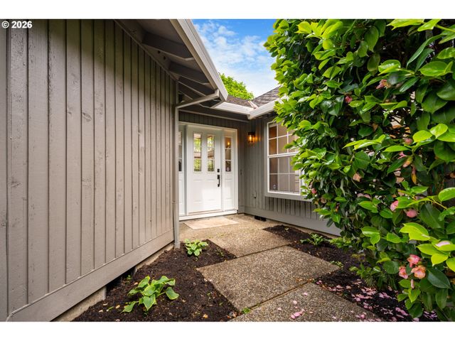 7721 Sw AFTON Ln, Portland, OR 97224