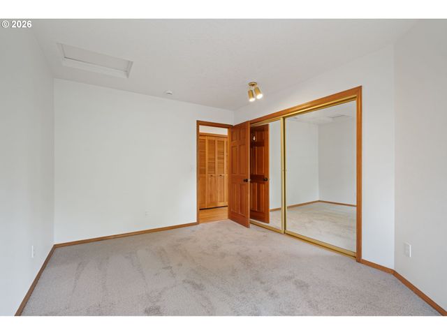 7721 Sw AFTON Ln, Portland, OR 97224