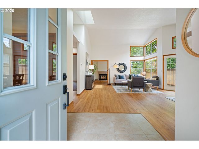 7721 Sw AFTON Ln, Portland, OR 97224