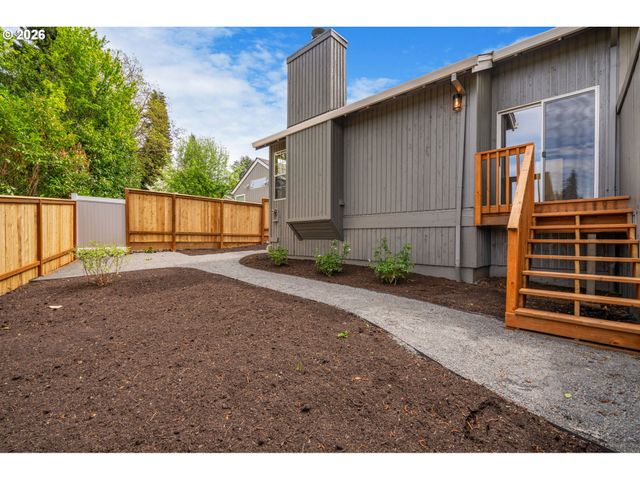 7721 Sw AFTON Ln, Portland, OR 97224