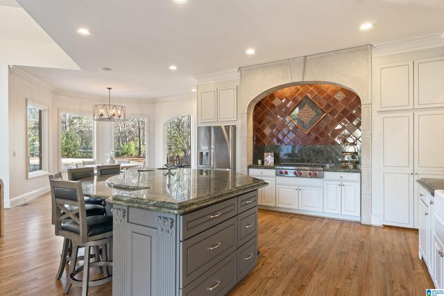 2008 BANEBERRY DRIVE, Hoover, AL 35244