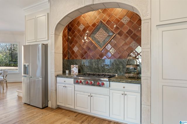 2008 BANEBERRY DRIVE, Hoover, AL 35244