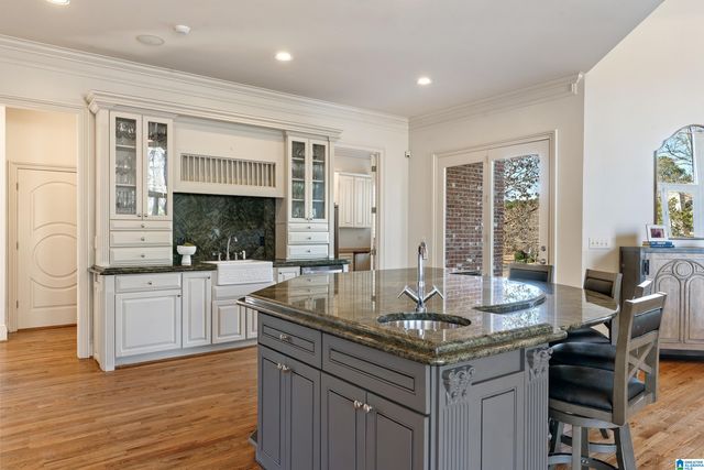 2008 BANEBERRY DRIVE, Hoover, AL 35244