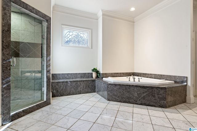 2008 BANEBERRY DRIVE, Hoover, AL 35244