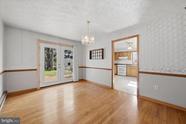 2755 ALLEN RD, Berryville, VA 22611