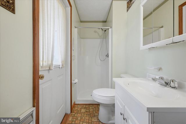 2755 ALLEN RD, Berryville, VA 22611