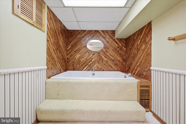 2755 ALLEN RD, Berryville, VA 22611