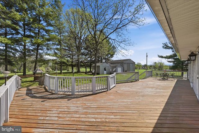 2755 ALLEN RD, Berryville, VA 22611