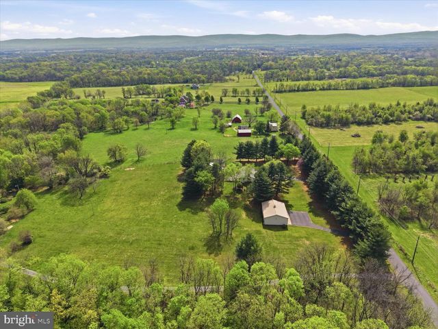 2755 ALLEN RD, Berryville, VA 22611
