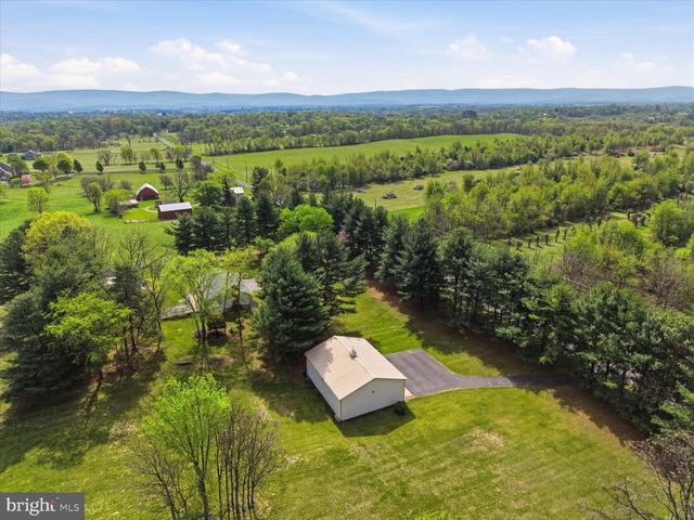 2755 ALLEN RD, Berryville, VA 22611