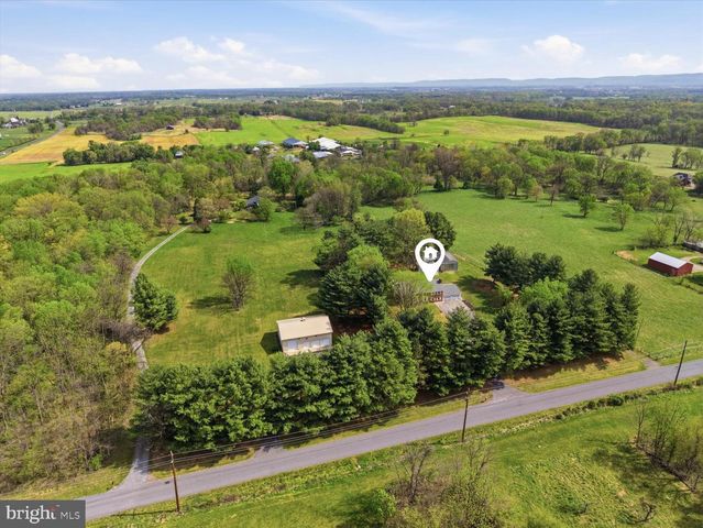 2755 ALLEN RD, Berryville, VA 22611