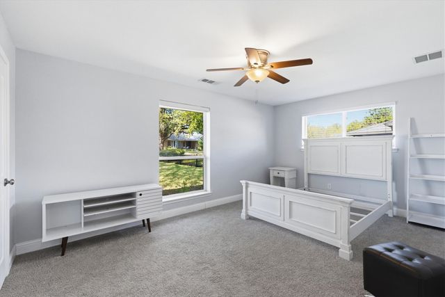 7724 Meadowhaven Drive, Dallas, TX 75254